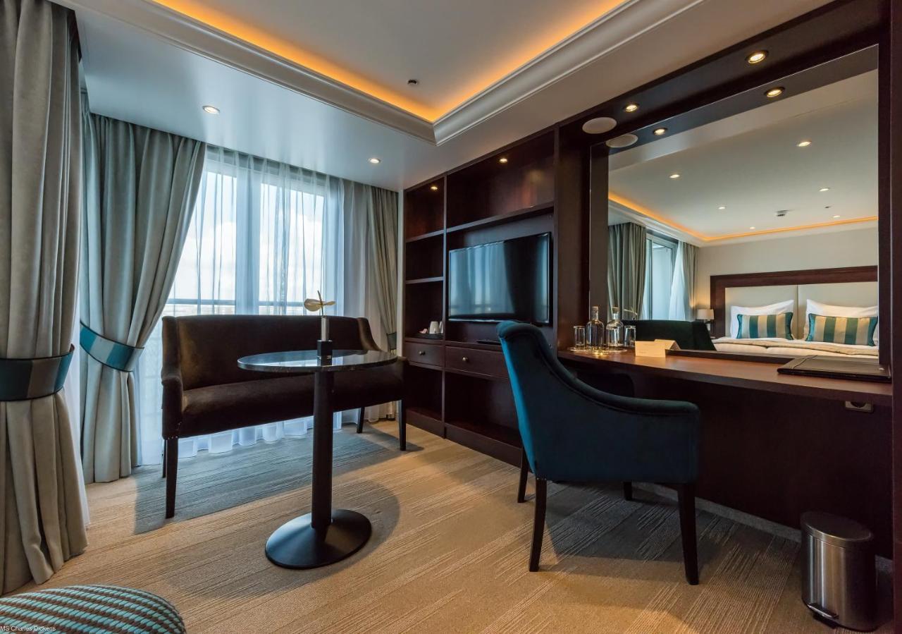 Select Ms Charles Dickens - Frankfurt Hotel Frankfurt am Main Eksteriør billede