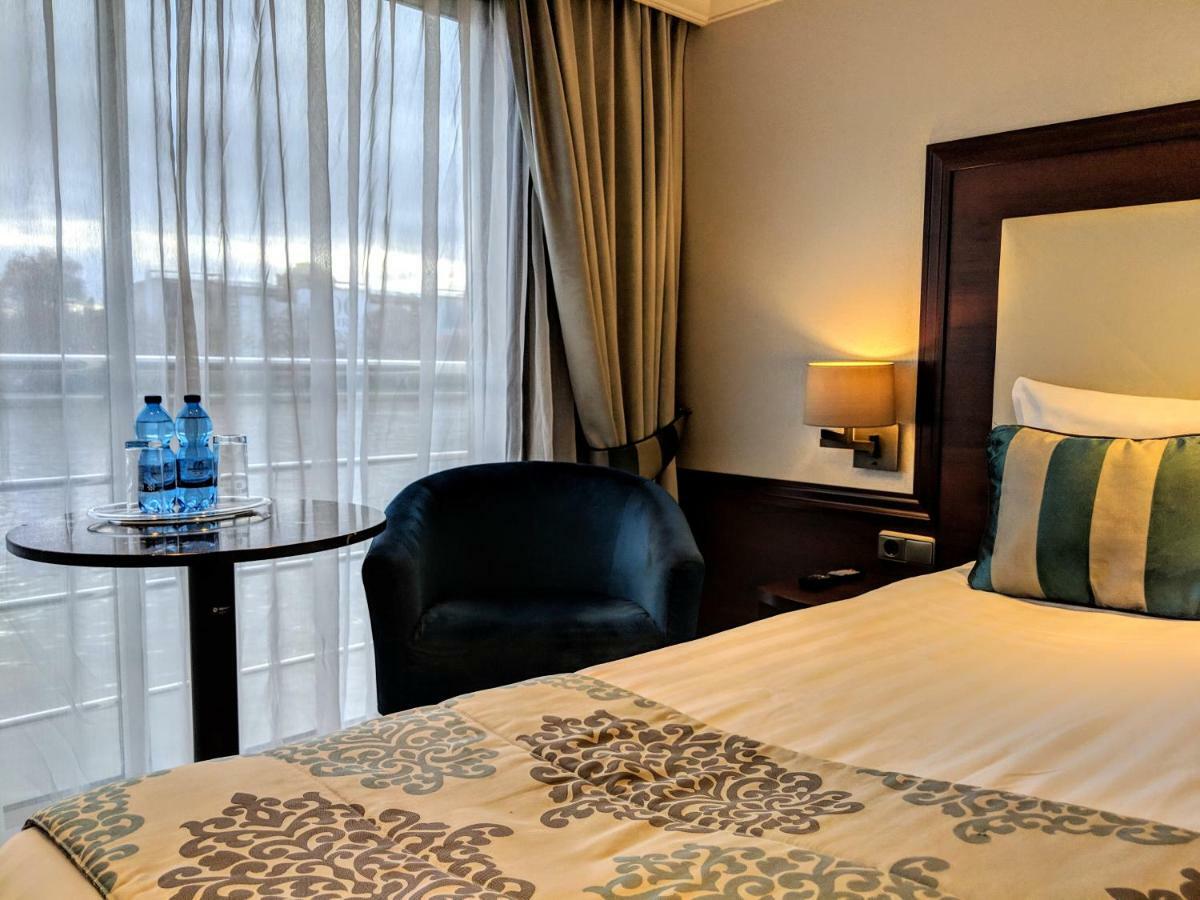 Select Ms Charles Dickens - Frankfurt Hotel Frankfurt am Main Eksteriør billede